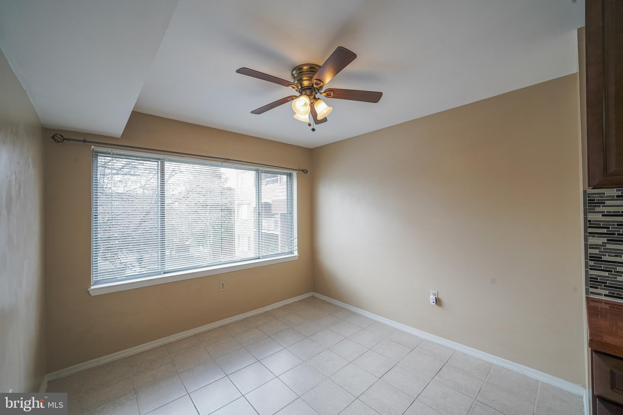 454 Girard Street, Unit 103 Gaithersburg, MD 20877 - Photo 22 of 46