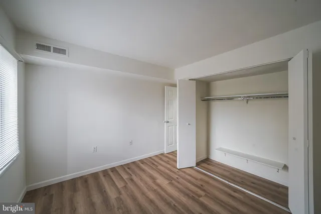 $248,800 | 454 Girard Street, Unit 103, Gaithersburg, MD 20877