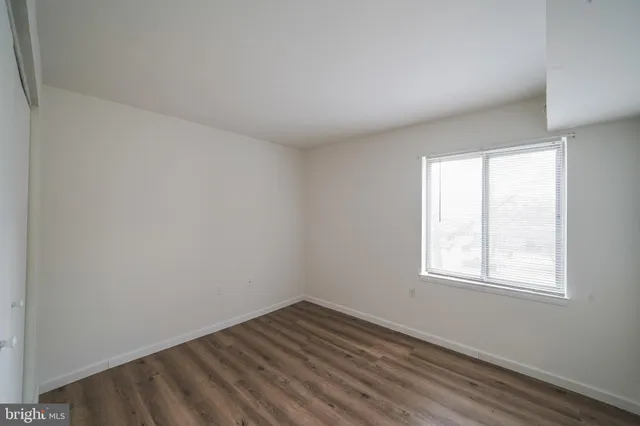 $248,800 | 454 Girard Street, Unit 103, Gaithersburg, MD 20877