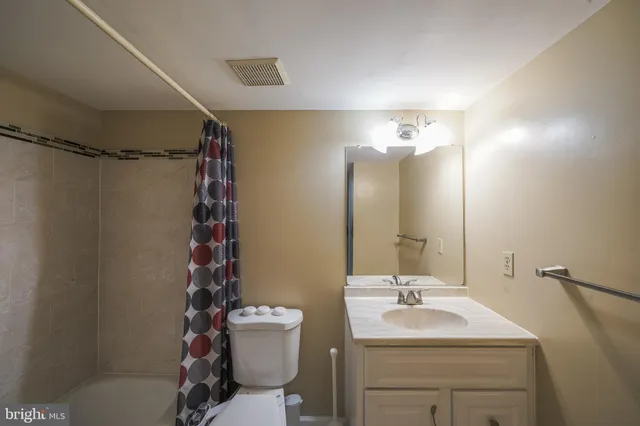 $248,800 | 454 Girard Street, Unit 103, Gaithersburg, MD 20877