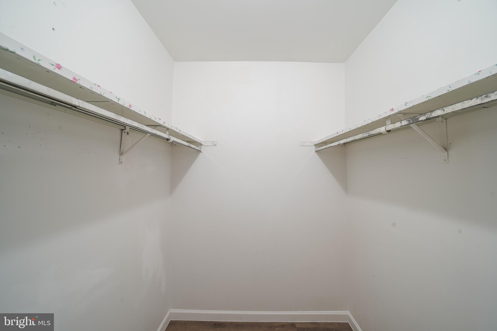 454 Girard Street, Unit 103 Gaithersburg, MD 20877 - Photo 34 of 46