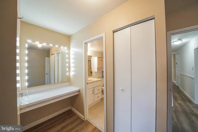 $248,800 | 454 Girard Street, Unit 103, Gaithersburg, MD 20877