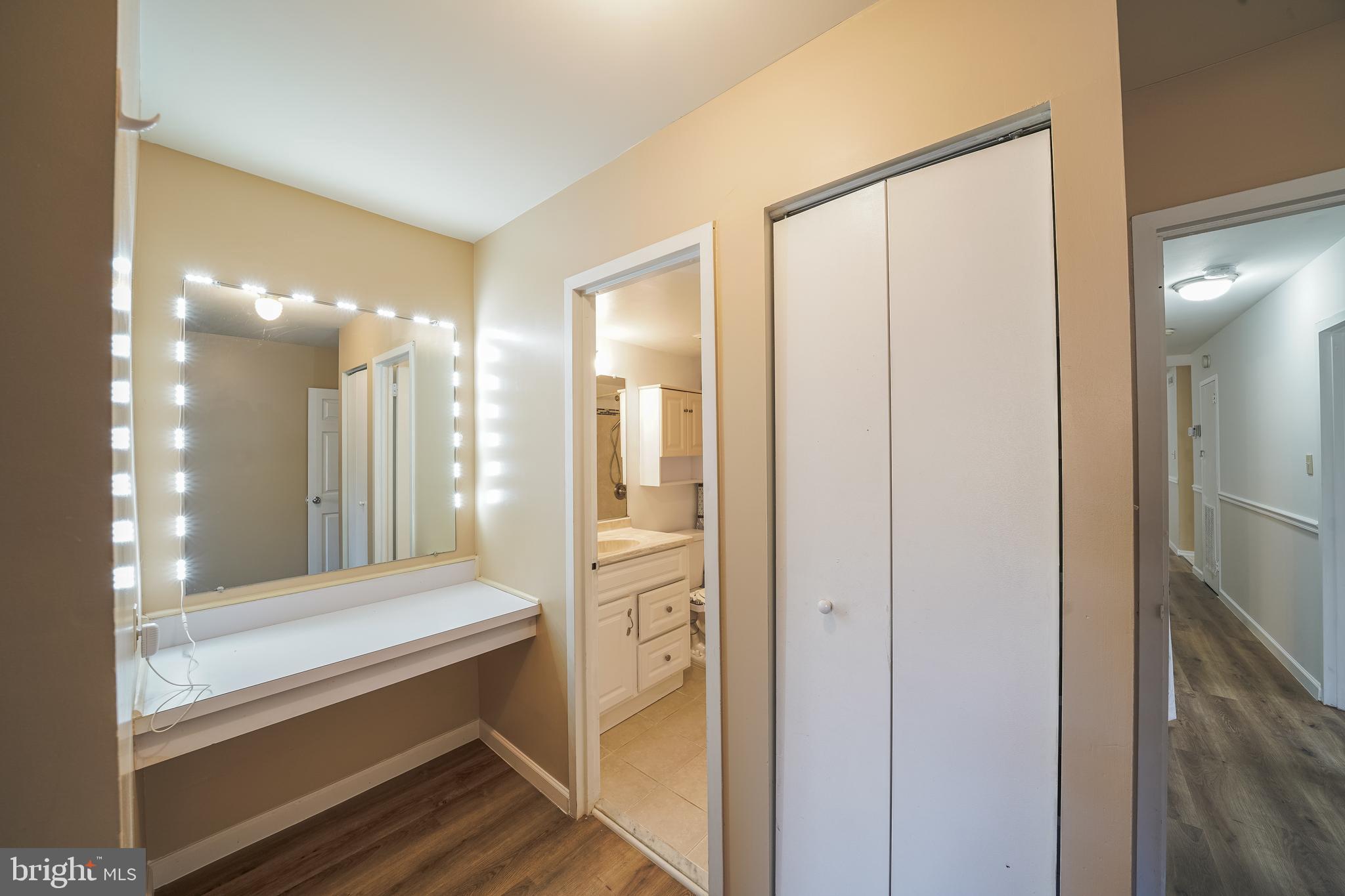 454 Girard Street, Unit 103 Gaithersburg, MD 20877 - Photo 35 of 46