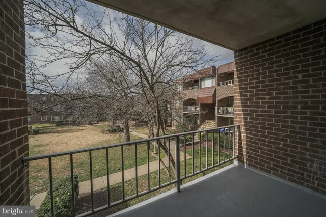 $248,800 | 454 Girard Street, Unit 103, Gaithersburg, MD 20877