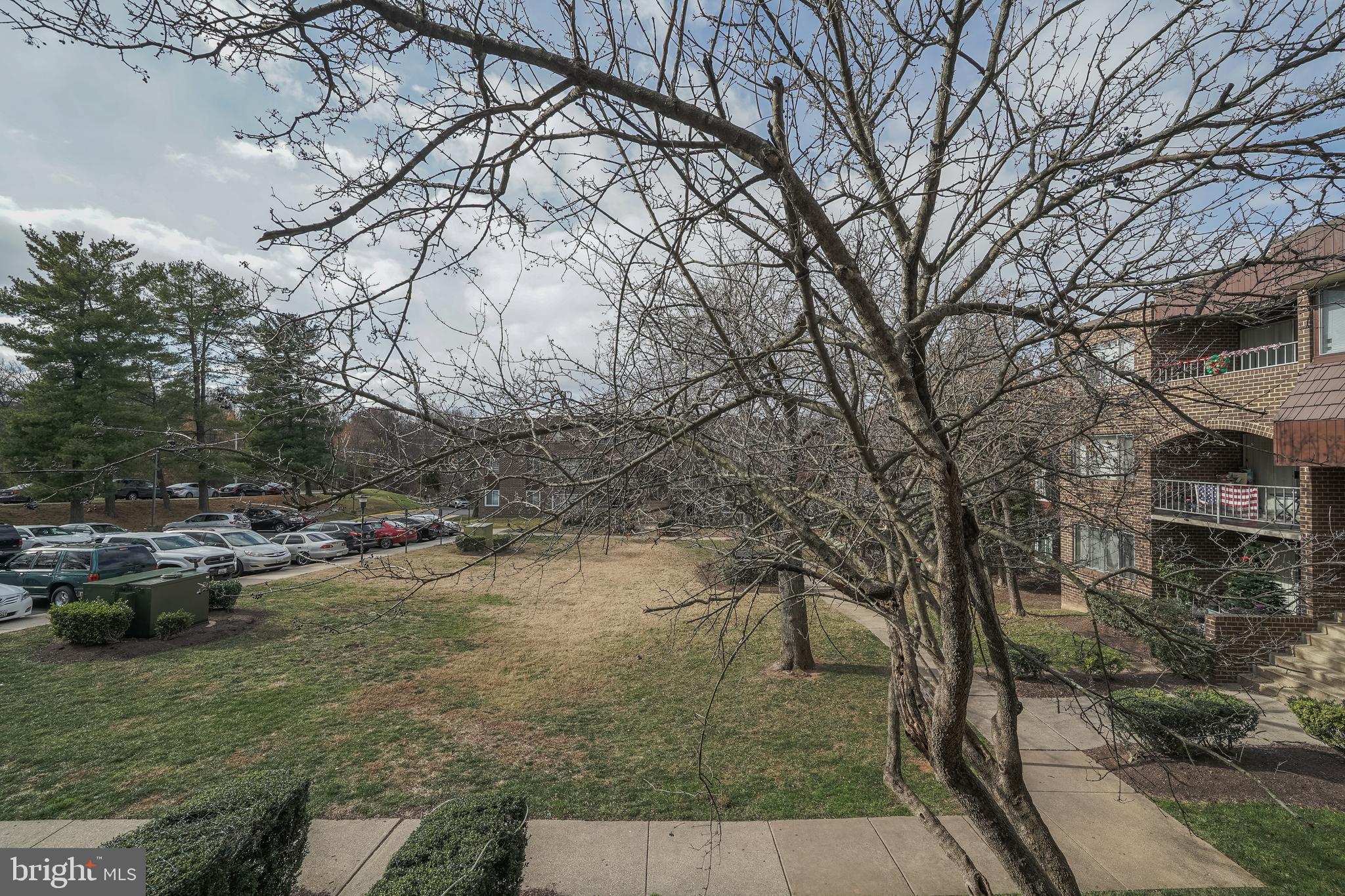 454 Girard Street, Unit 103 Gaithersburg, MD 20877 - Photo 40 of 46