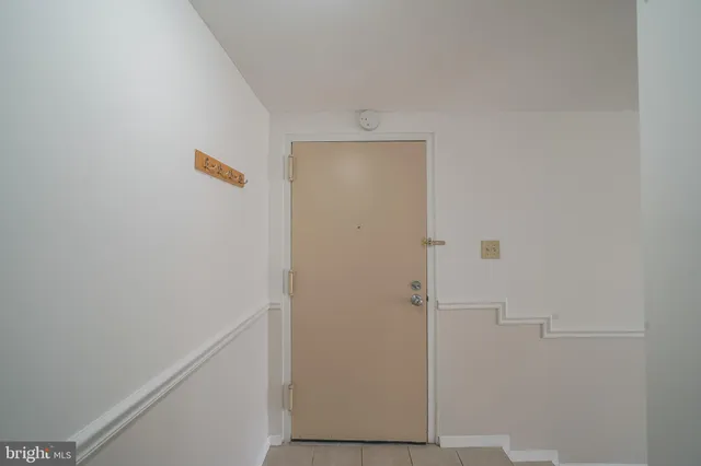 $248,800 | 454 Girard Street, Unit 103, Gaithersburg, MD 20877