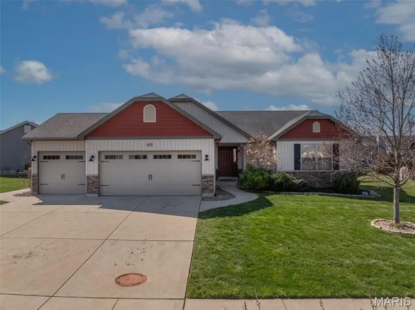 $425,000 | 405 Middleton Drive, Wentzville, MO 63385