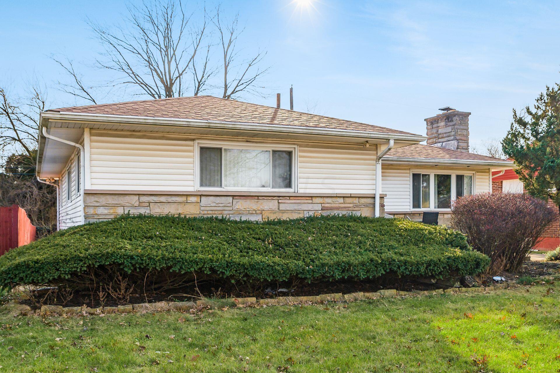 3455 Scottwood Road Columbus, OH 43227 - Photo 22 of 22 There's so much to offer, you don't want to miss out on this one!