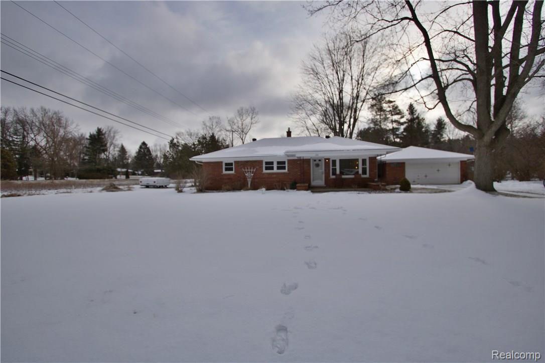 286 Whims Court Rochester, MI 48306 - Photo 22 of 22 front.jpg