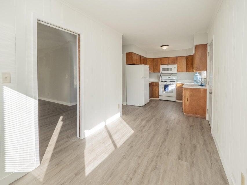 1516 Nazareth Road Kalamazoo, MI 49048 - Photo 9 of 34 9