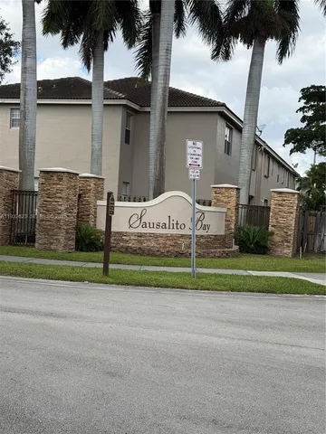 $3,500 | 825 Southwest 153rd Path, Unit 825, Miami, FL 33194