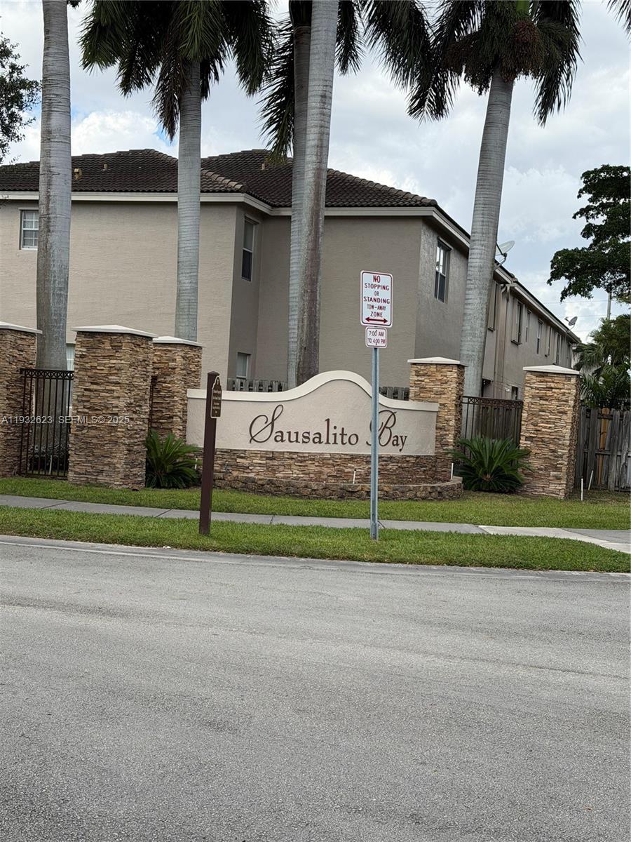 825 Southwest 153rd Path, Unit 825 Miami, FL 33194 - Photo 3 of 16