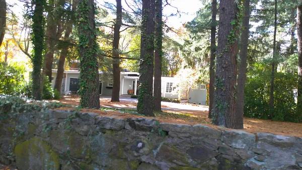 $985,000 | 21 Brackenbury Lane, Beverly, MA 01915