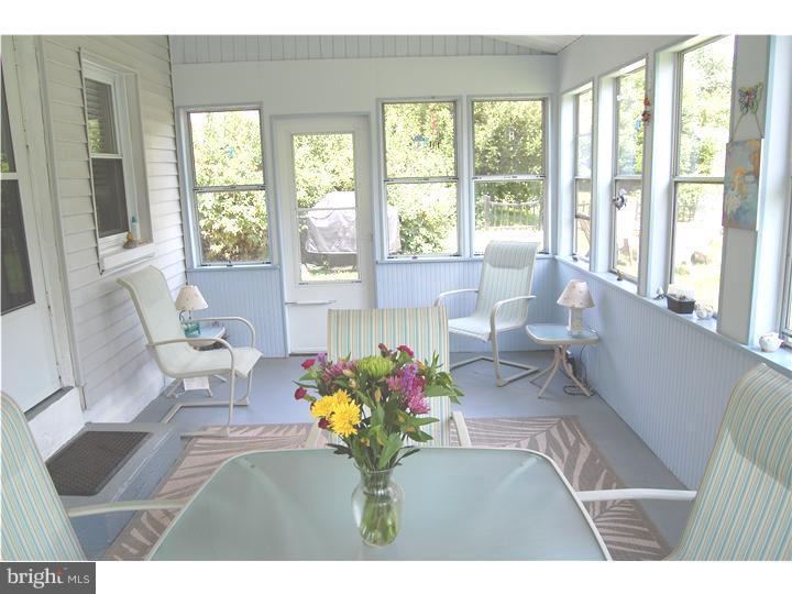 122 Garth Road Oreland, PA 19075 - Photo 15 of 22 Sun Room