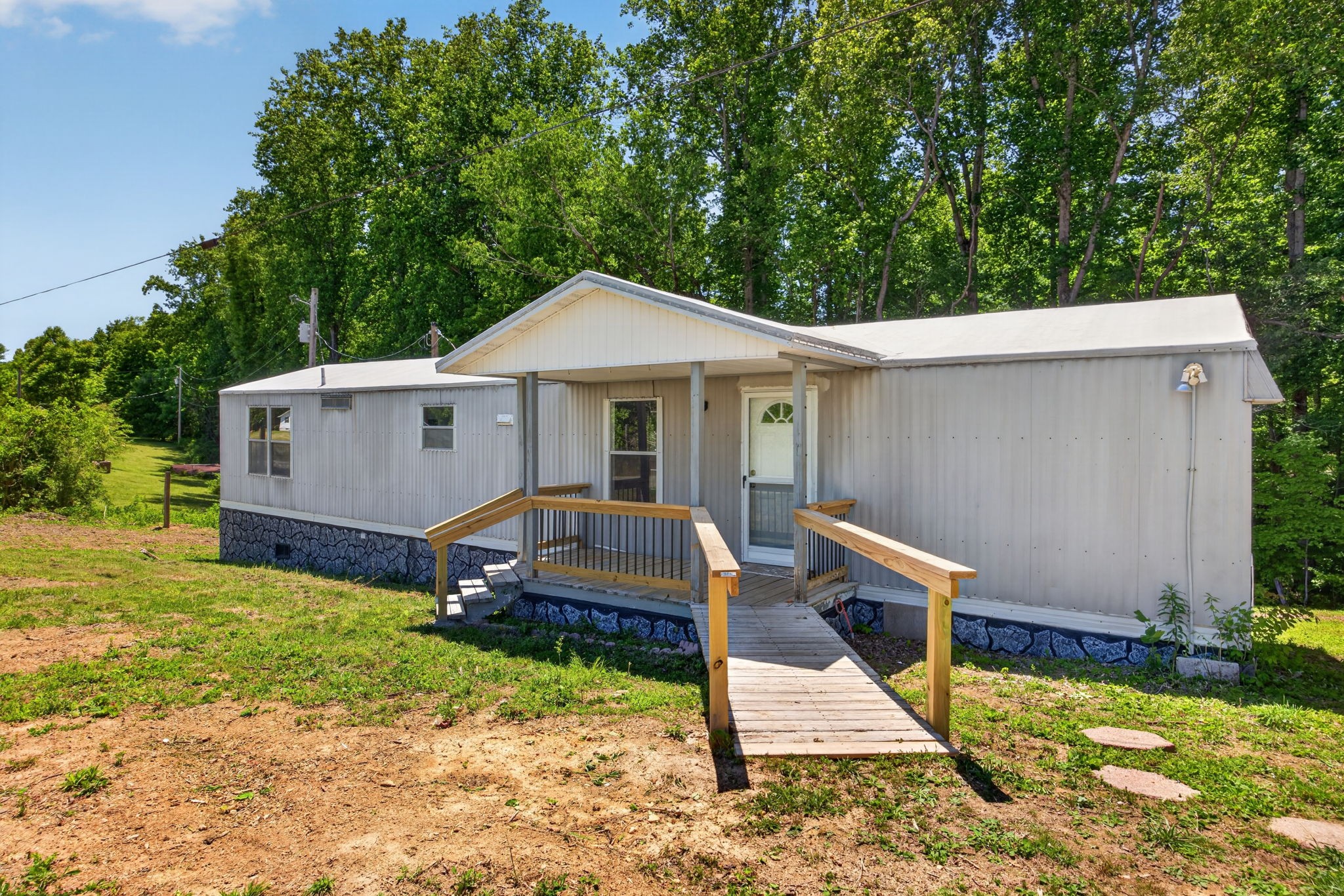 1086 O D Rogers Road Baxter, TN 38544 - Photo 1 of 25