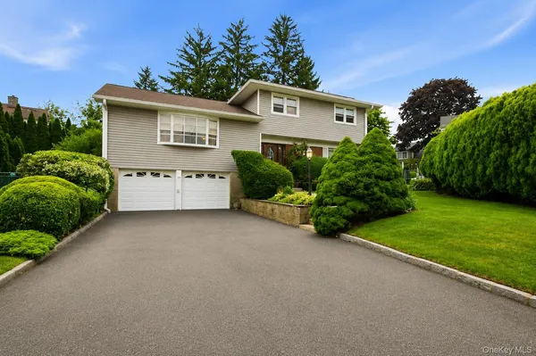 $8,200 | 16 Baldwin Lane, Scarsdale, NY 10583