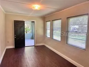 $2,500 | 2221 Hawick Lane, Winter Park, FL 32792