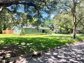 $2,500 | 2221 Hawick Lane, Winter Park, FL 32792