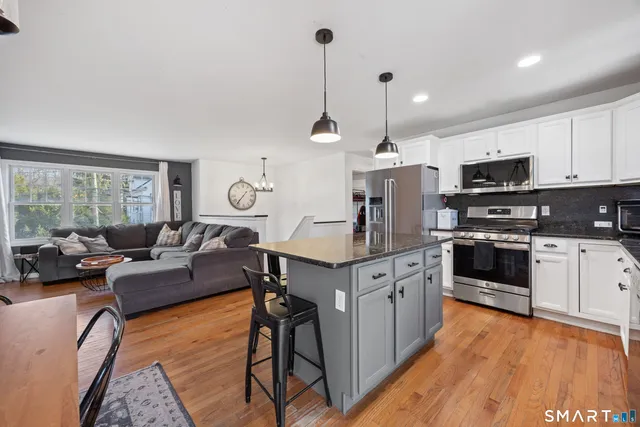 $389,000 | 39 Meriline Avenue, Plainville, CT 06062