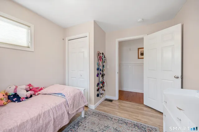 $379,900 | 39 Meriline Avenue, Plainville, CT 06062