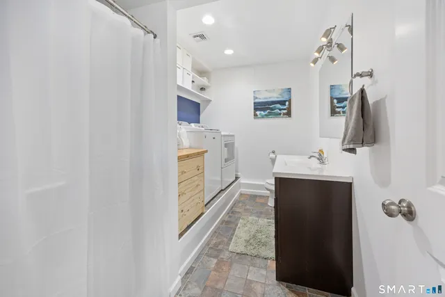 $389,000 | 39 Meriline Avenue, Plainville, CT 06062