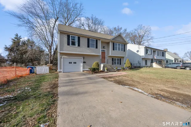 $379,900 | 39 Meriline Avenue, Plainville, CT 06062