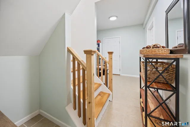 $379,900 | 39 Meriline Avenue, Plainville, CT 06062