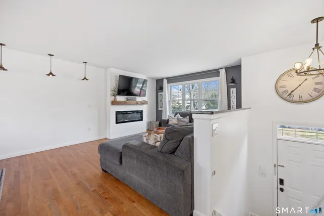 $389,000 | 39 Meriline Avenue, Plainville, CT 06062