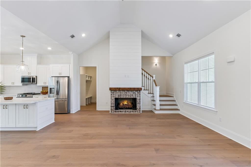 168 Old Wharf Road Brunswick, GA 31523 - Photo 5 of 41 Gallery Image 5