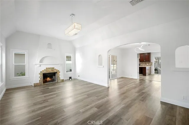 $5,000 | 804 Arden Avenue, Glendale, CA 91202