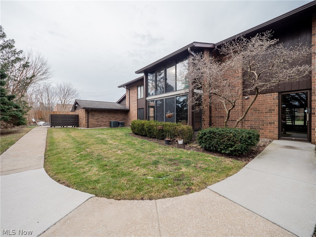 22972 Maple Ridge Road, Unit 108 North Olmsted, OH 44070 - Photo 27 of 31 Gallery Image 27