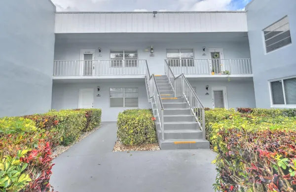 $2,150 | 137 Normandy Lane, Unit 137, Delray Beach, FL 33484