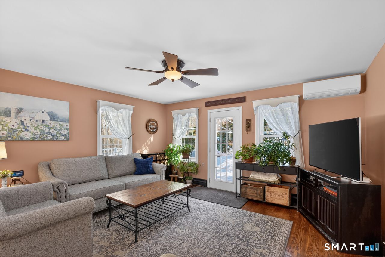 4 Hunters Ridge Road Killingworth, CT 06419 - Photo 16 of 40 a living room with furniture and a flat screen tv