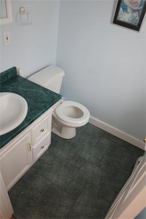 31-33 Crafts Road Gloucester, MA 01930 - Photo 10 of 13 Gallery Image 10