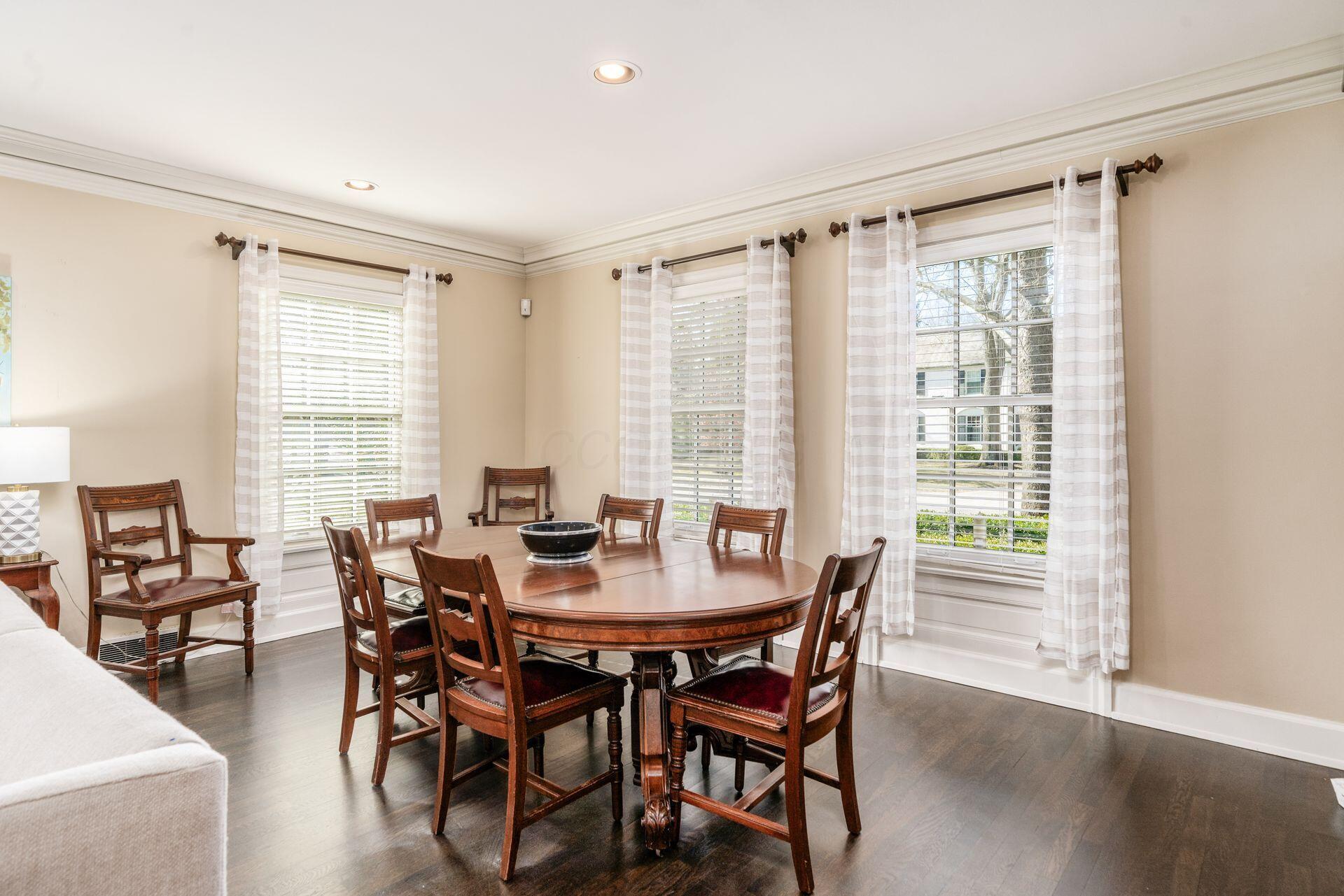 250 Ashbourne Road Bexley, OH 43209 - Photo 13 of 73 Dining Area