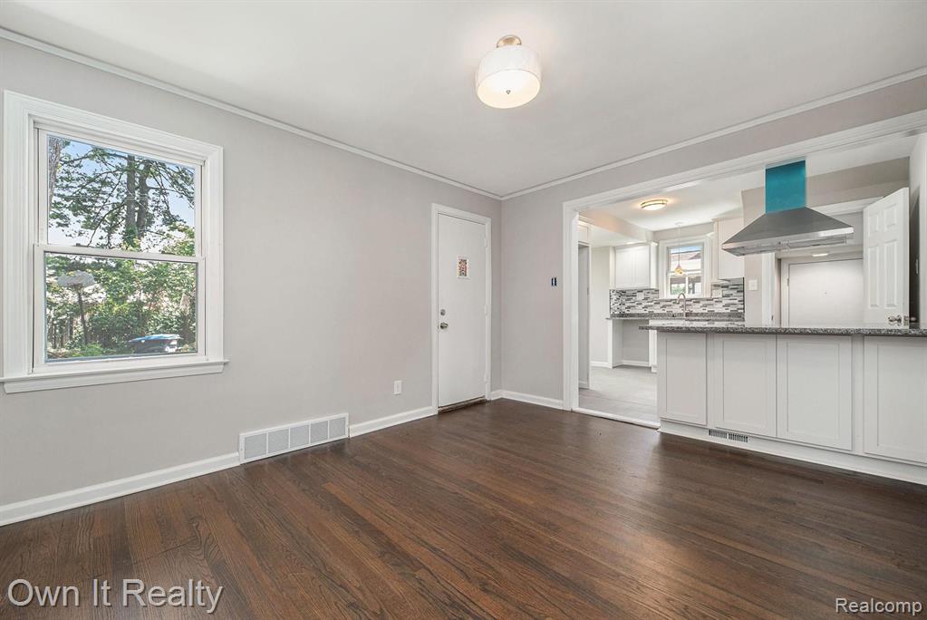 13956 Stahelin Road Detroit, MI 48223 - Photo 10 of 27 Gallery Image 10