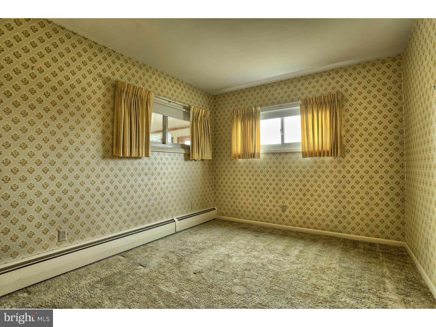 758 Old Lancaster Pike Reading, PA 19607 - Photo 14 of 25 Gallery Image 14