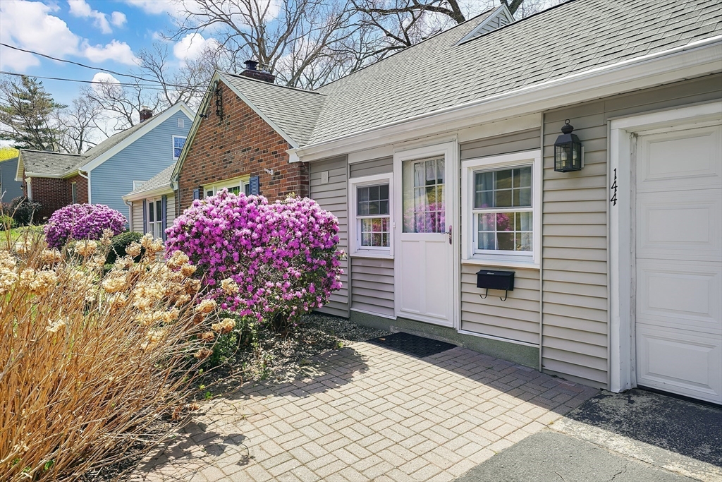 144 West Allen Ridge Road Springfield, MA 01118 - Photo 40 of 42
