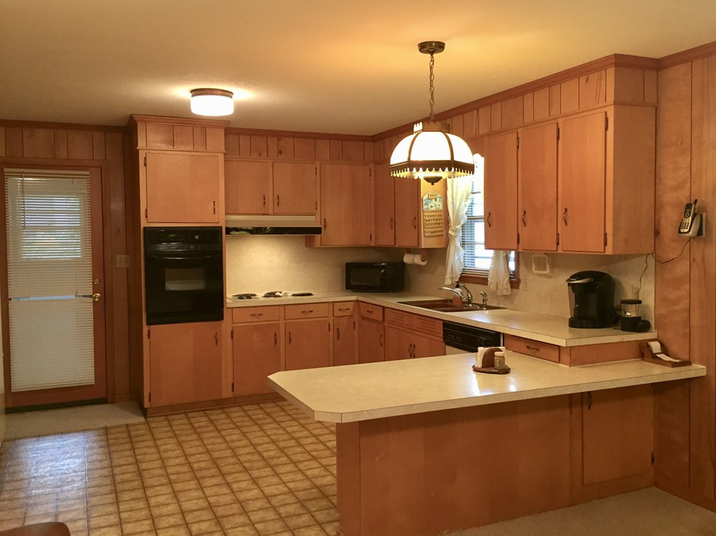 1818 Pine Log Road Aiken, SC 29803 - Photo 4 of 25