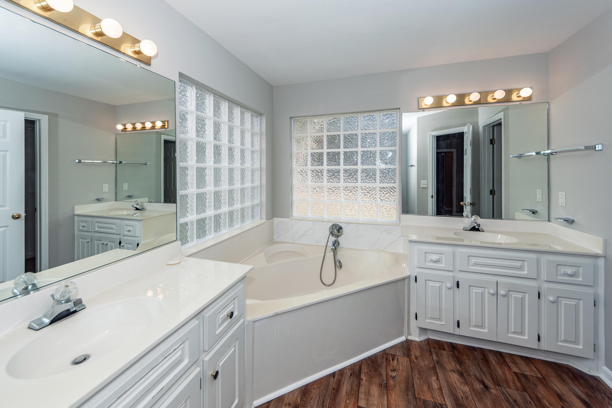 106 Journeys End Lane Moncks Corner, SC 29461 - Photo 19 of 33 20 (2)