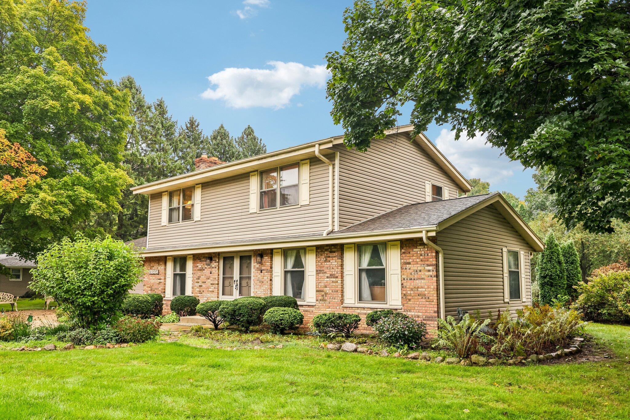 21875 Clearfield Road Brookfield, WI 53045 - Photo 1 of 29 Welcome Home!