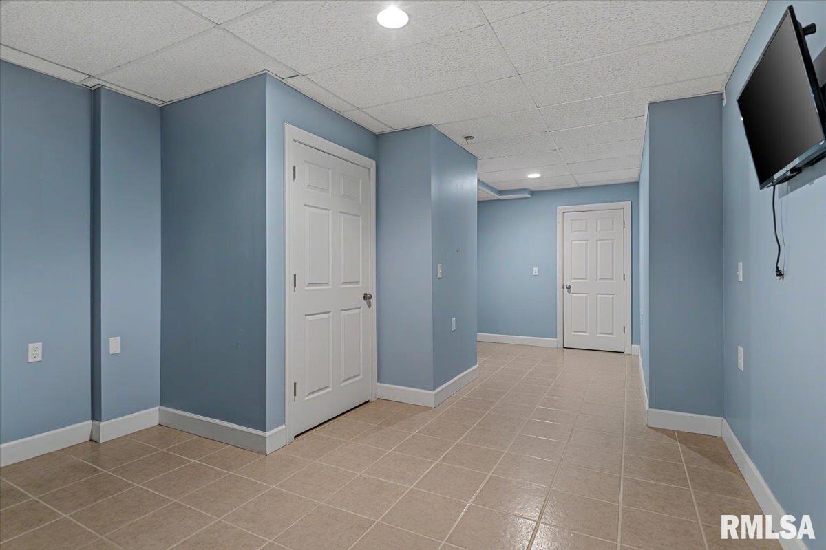 12825 Union School Road Auburn, IL 62615 - Photo 37 of 67 Gallery Image 37