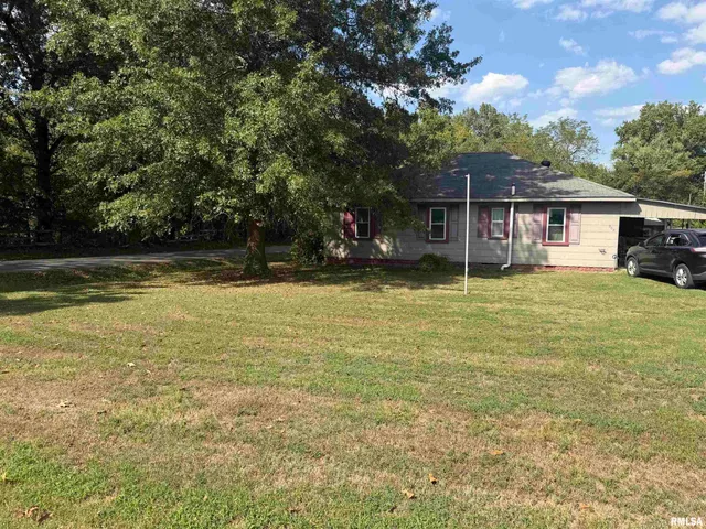 $44,900 | 908 South Pope Street, Benton, IL 62812