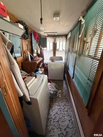 $44,900 | 908 South Pope Street, Benton, IL 62812