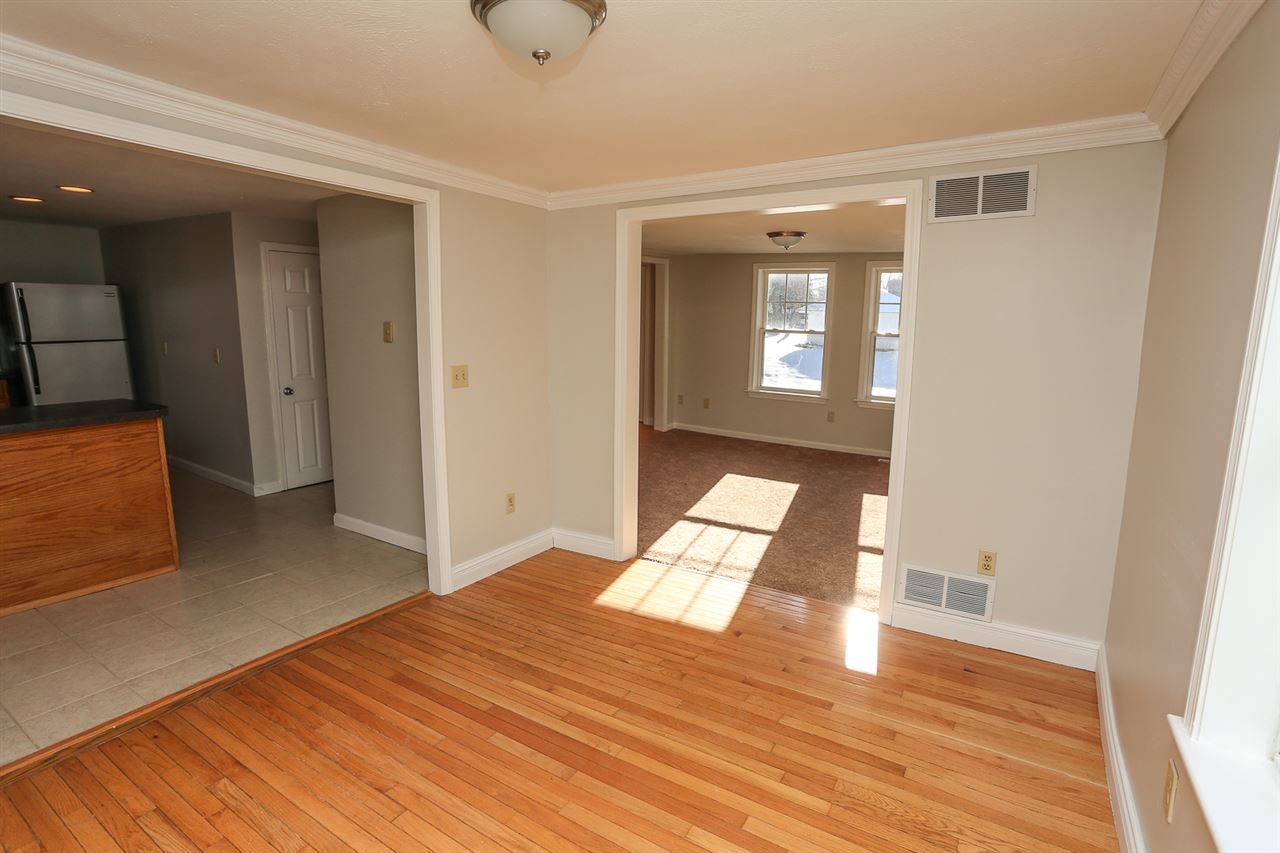 25 Derry Road Hudson, NH 03051 - Photo 11 of 40 Gallery Image 11