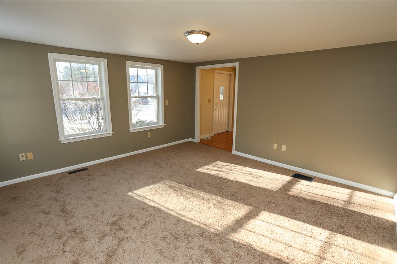 25 Derry Road Hudson, NH 03051 - Photo 33 of 40 Gallery Image 33
