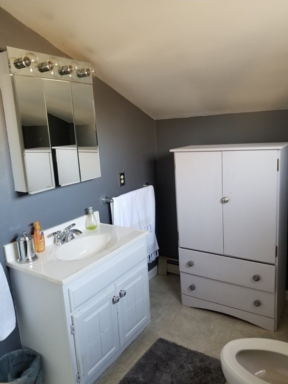 386 Bullock Street Fall River, MA 02720 - Photo 25 of 30 Gallery Image 25