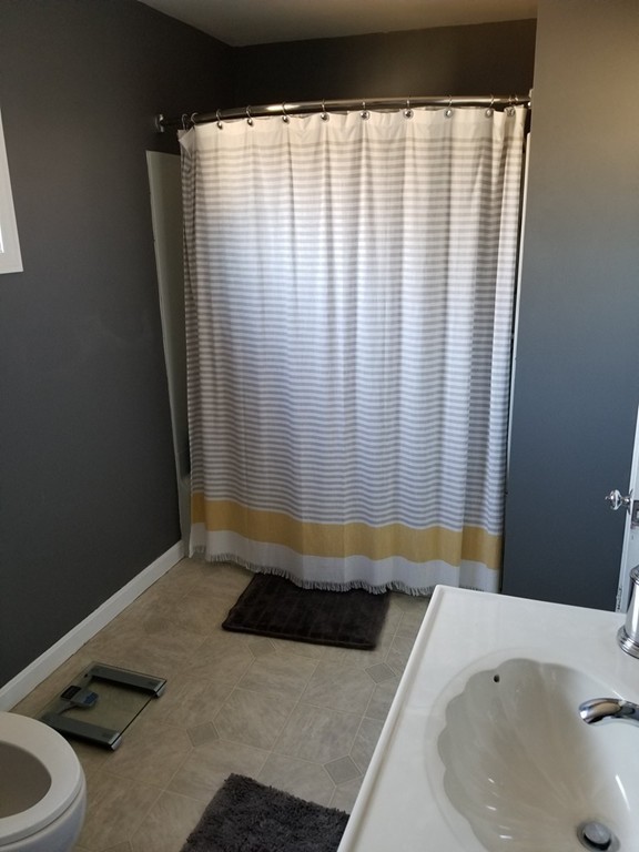 386 Bullock Street Fall River, MA 02720 - Photo 27 of 30 Gallery Image 27