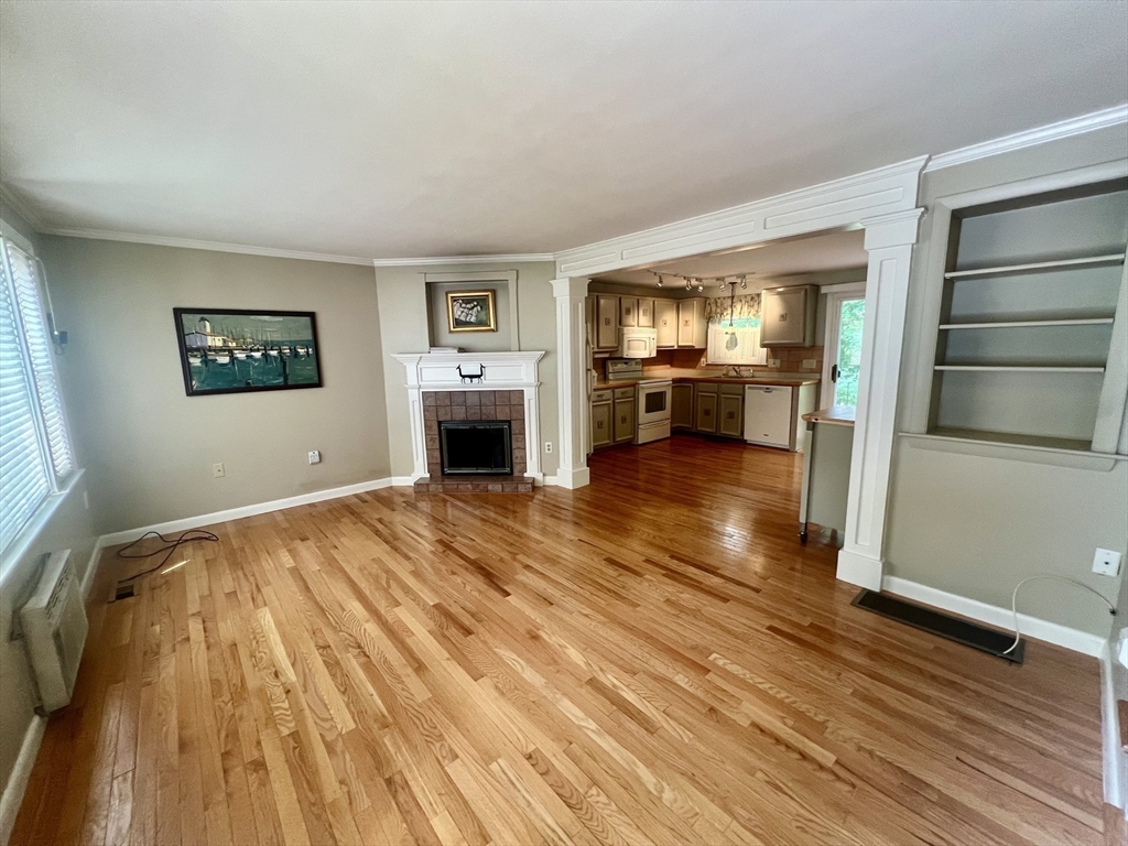19 Riversedge Drive, Unit 19 Milford, NH 03055 - Photo 3 of 12 Gallery Image 3