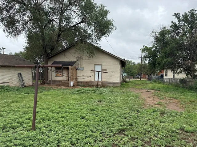 $44,000 | 1916 Avenue O, Lubbock, TX 79411